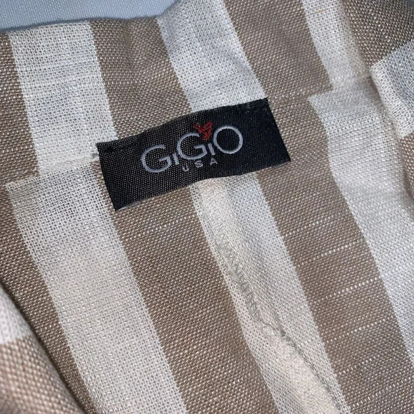 GAP Beige and White Striped Tunic Top. - Picture 11 of 11